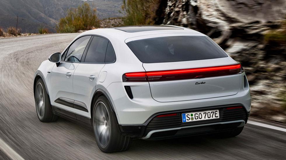 Η Porsche Macan έγινε ηλεκτρική με 639 άλογα και 613 χλμ. αυτονομία